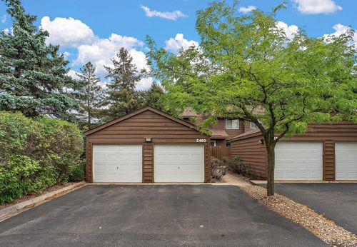 2460 Crestwood Dr, North Saint Paul, MN, 55109-2254 | Card Image