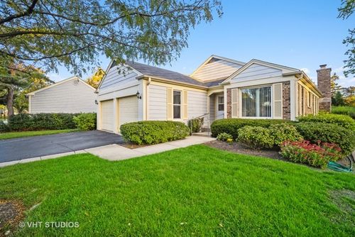 3 The Court Of Harbinger Court, Northbrook, IL, 60062 | Card Image