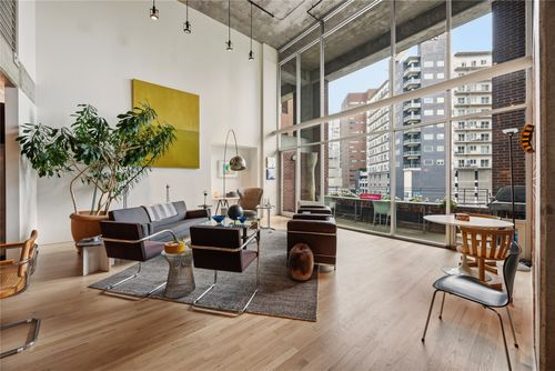 305-2011 Cedar Springs Rd, Dallas, TX, 75201-1522 | Card Image