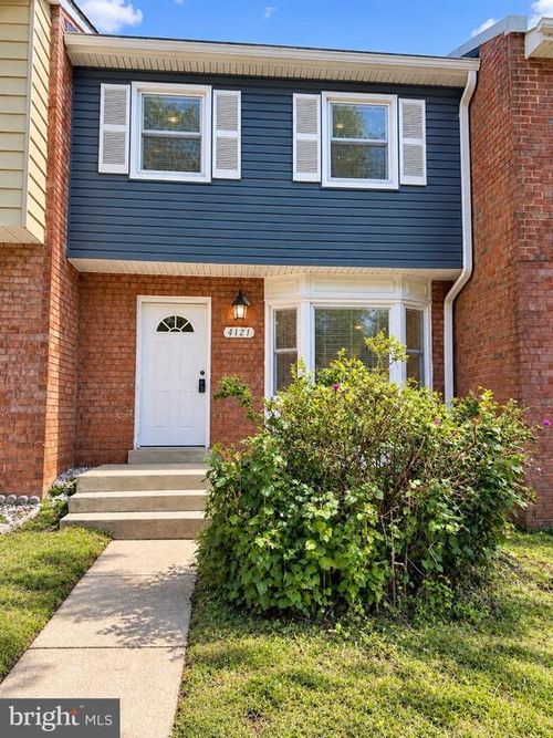4121 Ferrara Ter, WOODBRIDGE, VA, 22193-5659 | Card Image