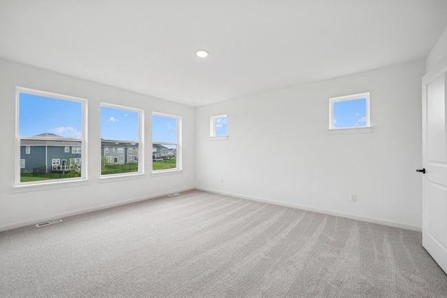 Owners Bedroom | Image 12
