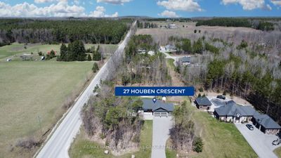 27 Houben Cres, House other with 3 bedrooms, 3 bathrooms and 12 parking in Oro Medonte ON | Image 3