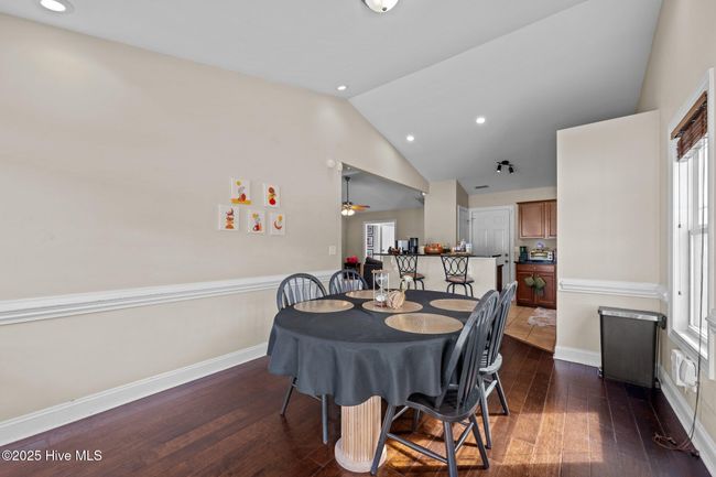 101 Falcon Landing Ct, House other with 3 bedrooms, 2 bathrooms and 3 parking in New Bern NC | Image 9