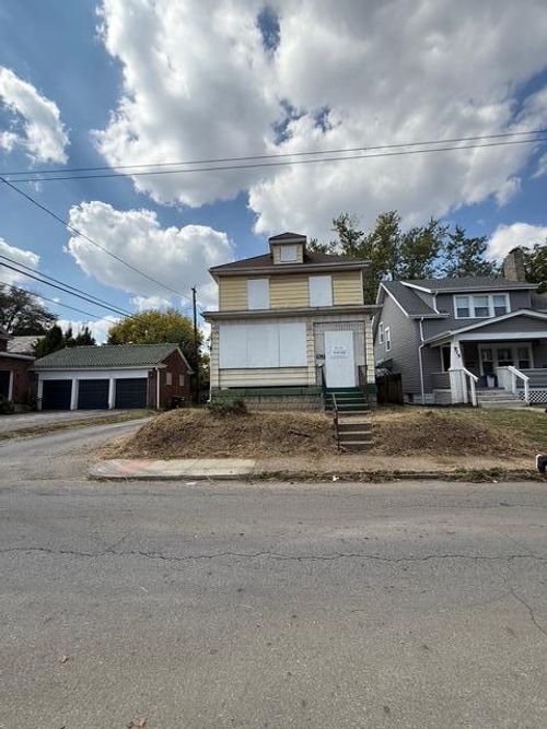 977 Heyl Ave, Columbus, OH, 43206-2489 | Card Image