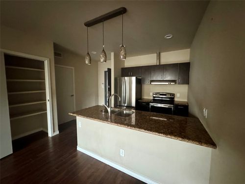 apt-3010-1100 W Trinity Mills Rd, Carrollton, TX, 75006-1359 | Card Image
