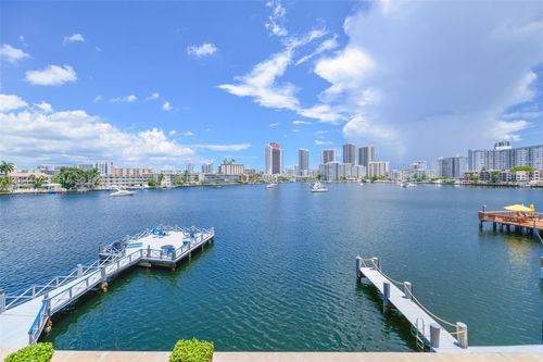 306-430 Golden Isles Dr, Hallandale Beach, FL, 33009-7547 | Card Image