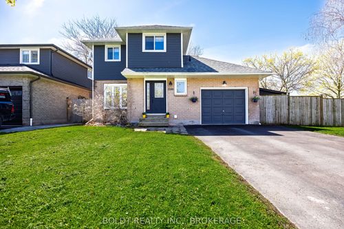 5080 Mantree Court, Lincoln, ON, L3J0A8 | Card Image