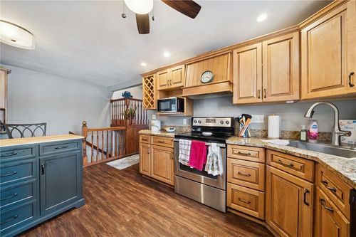 394 Southridge Dr, Upper St. Clair, PA, 15241 | Card Image