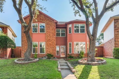 2151 Falcon Ridge Dr, Carrollton, TX, 75010-4106 | Card Image