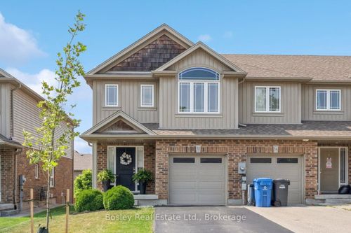 32 Jeffrey Dr, Guelph, ON, N1E0M4 | Card Image
