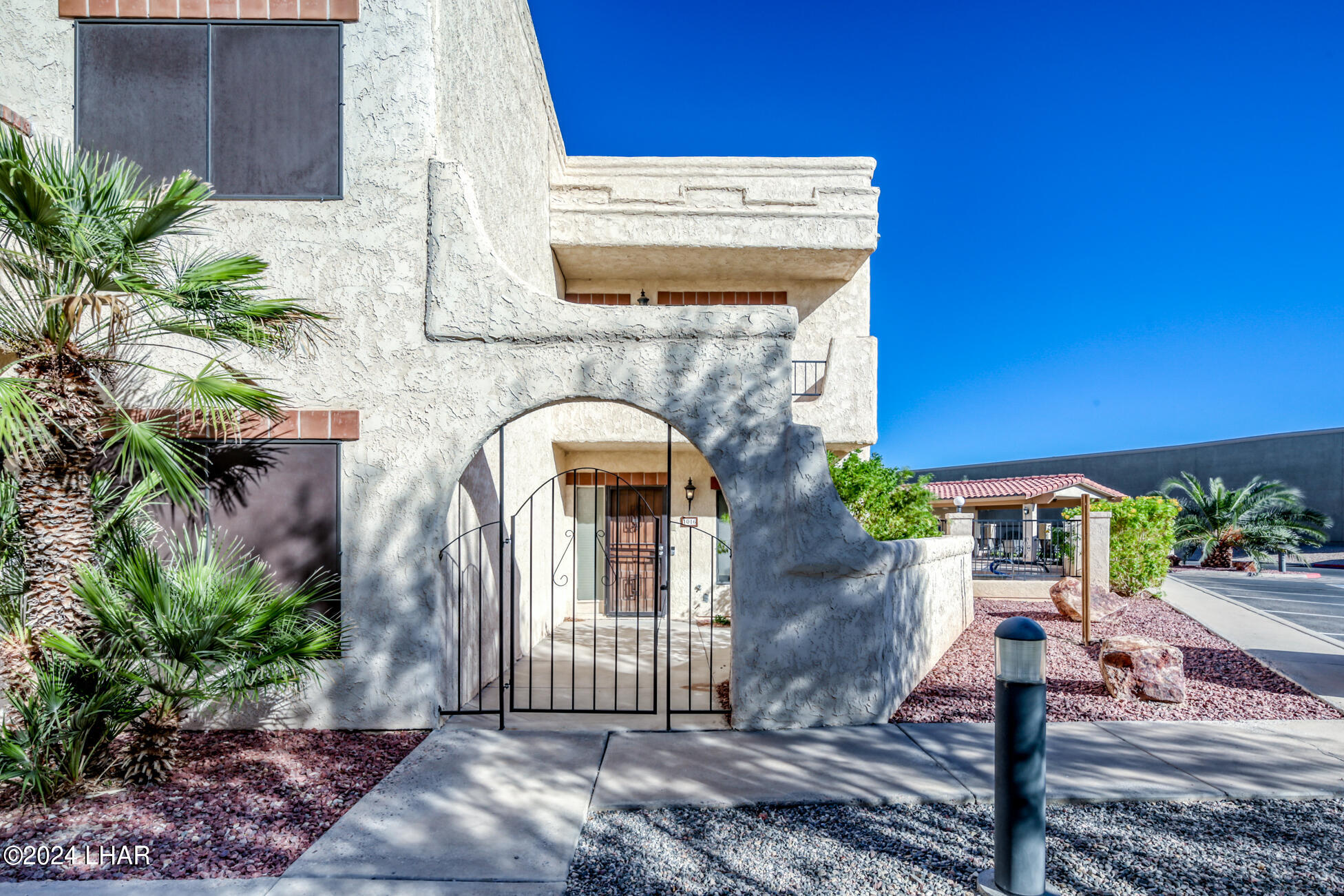Barcelona Loop, Lake Havasu City, AZ 86403