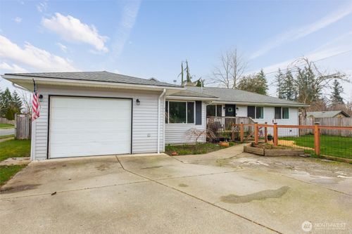 231 99th Ave Se, Lake Stevens, WA, 98258-1962 | Card Image