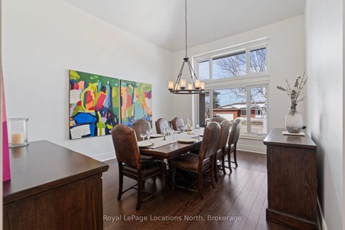 60 Lockhart Rd, Collingwood, ON, L9Y2L3 | Card Image