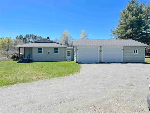 3238 Stagecoach Road, Morristown, VT, 05661 | Card Image