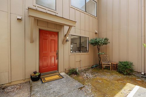 52 Cinnamon Teal Ln, Novato, CA, 94949-6611 | Card Image