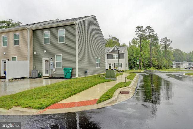 21 Crowberry Dr, Townhouse with 3 bedrooms, 3 bathrooms and null parking in MAGNOLIA DE | Image 37