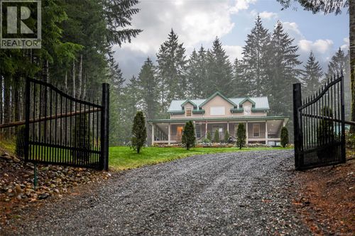 3997 Macaulay Road, Black Creek, BC, V9J1C8 | Card Image