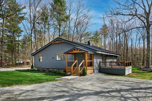 23 S Pine St, Otis, MA, 01253-6903 | Card Image