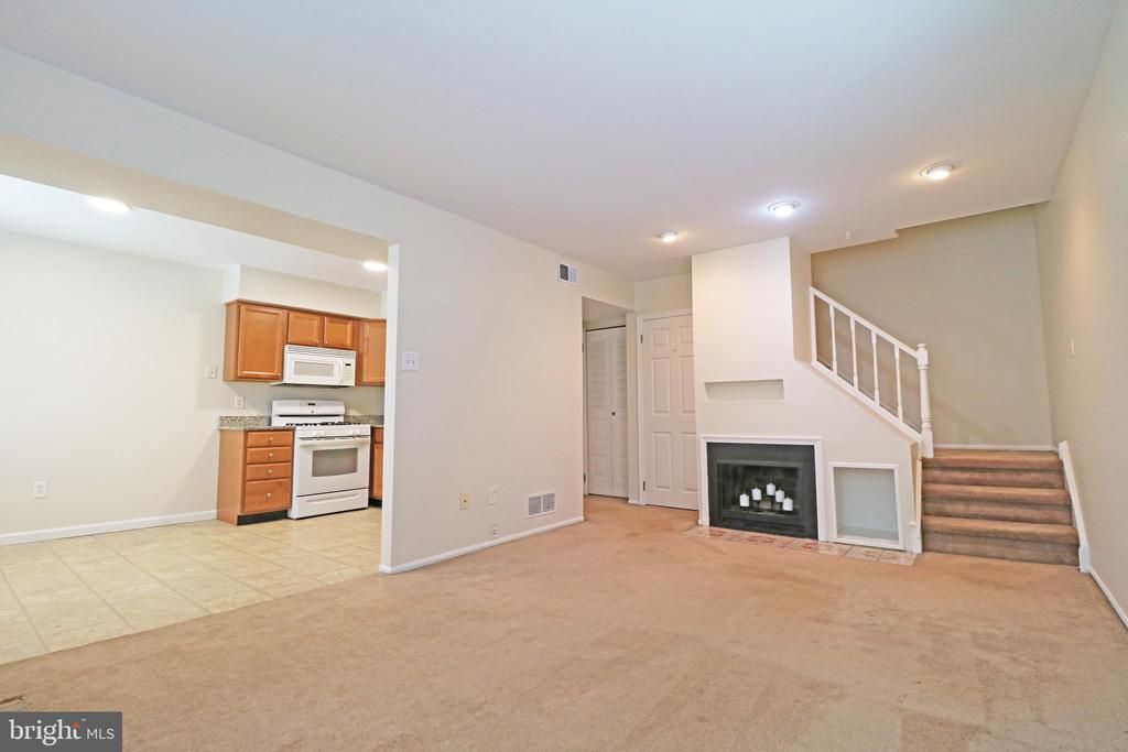 Residential in BROOKHAVEN 3