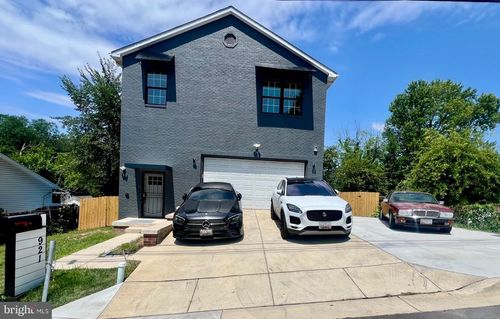 921 Balboa Ave, CAPITOL HEIGHTS, MD, 20743-3936 | Card Image