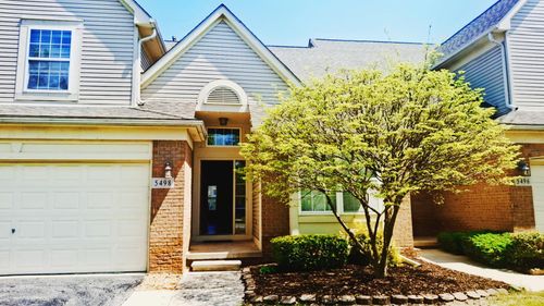 5498 Greenway Dr, Trenton, MI, 48183-7206 | Card Image