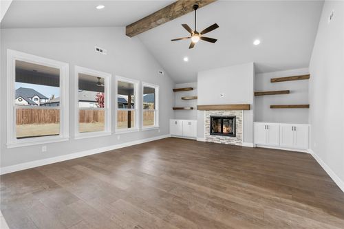 1200 Fierce Ln, Centerton, AR, 72719 | Card Image