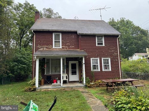 1405 Oakland Rd, FREELAND, MD, 21053-9650 | Card Image