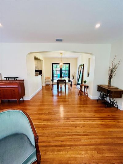 815 Mariana Ave, House other with 3 bedrooms, 1 bathrooms and null parking in Coral Gables FL | Image 3