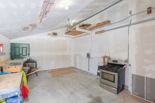 286 Mule Deer Rd, House other with 3 bedrooms, 4 bathrooms and null parking in West Yellowstone MT | Image 53