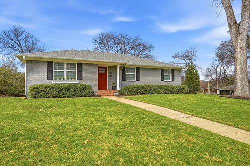 2321 Chart Dr, Dallas, TX, 75228-5305 | Card Image