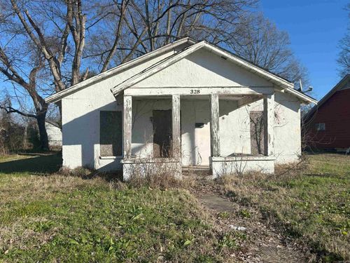 328 S Lake St, Blytheville, AR, 72315-3527 | Card Image