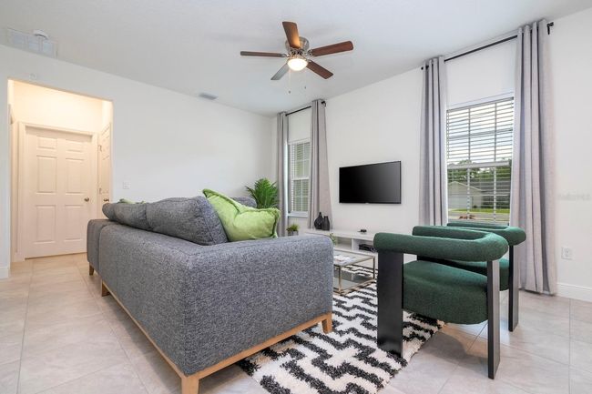 Model Home | Image 5