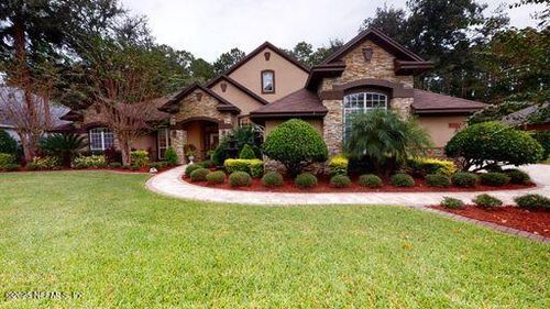 7911 Vineyard Lake Rd N, JACKSONVILLE, FL, 32256-1476 | Card Image