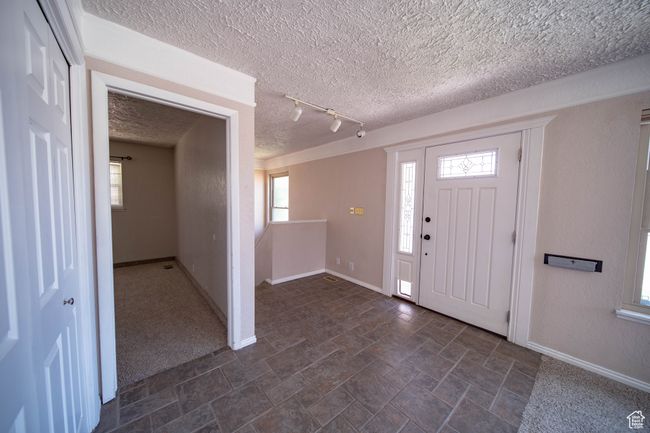 617 Aspen Cir, House other with 5 bedrooms, 2 bathrooms and 2 parking in Price UT | Image 7