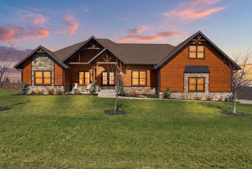 815 Forest, Saddlebrooke, MO, 65630 | Card Image