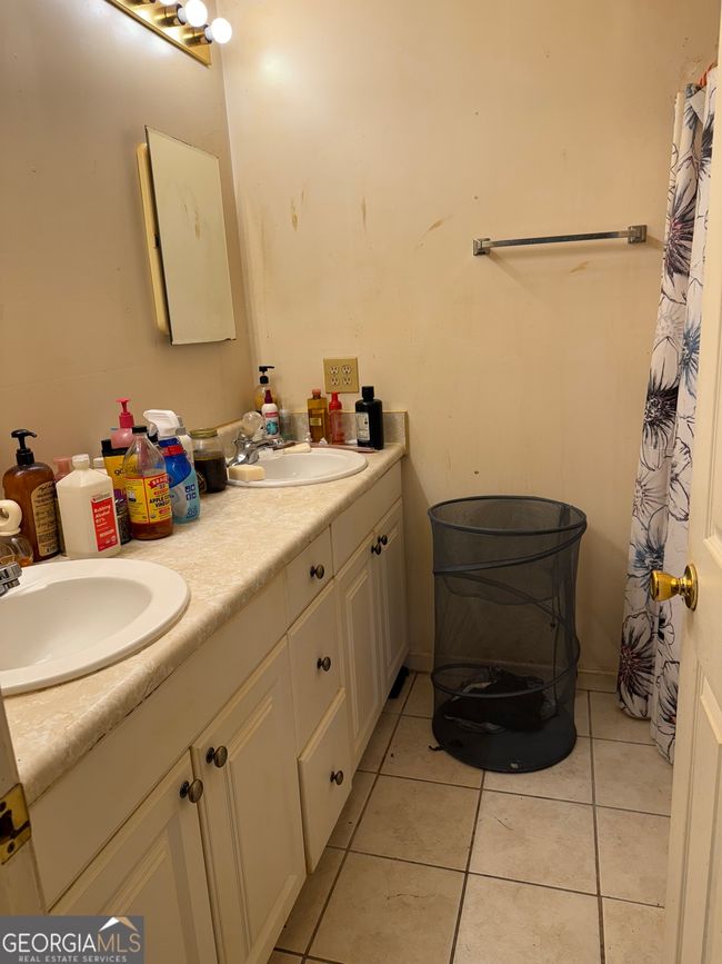 241 E Ash St, House other with 4 bedrooms, 4 bathrooms and null parking in Social Circle GA | Image 16