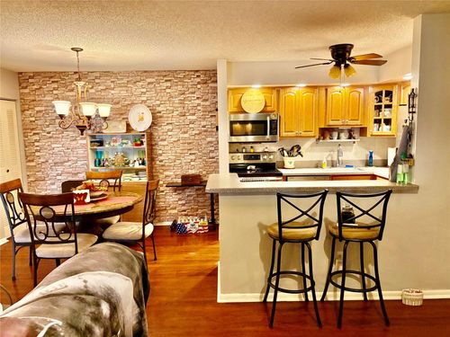 9754-9754 N Belfort Cir, Tamarac, FL, 33321-1822 | Card Image