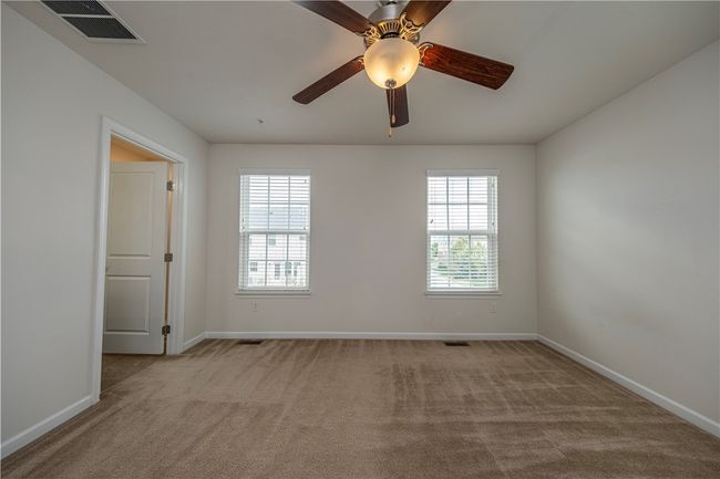 2801 Pointe View Dr, Townhouse with 3 bedrooms, 3 bathrooms and 2 parking in Mars PA | Image 32