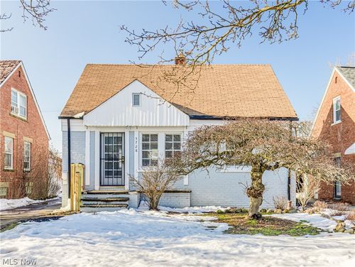 5728 South Blvd, Maple Heights, OH, 44137-3433 | Card Image