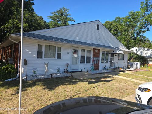 210 Laurel Place, Whiting, NJ, 08759 | Card Image
