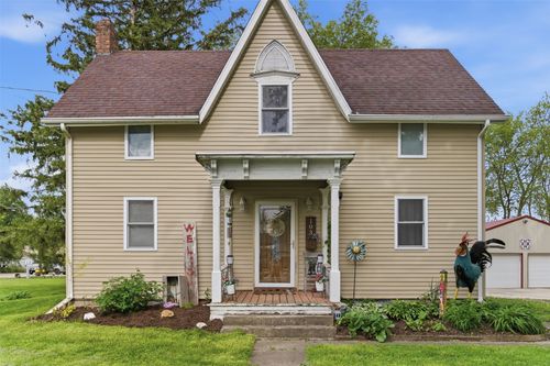 103 Park Ave Ne, Mitchellville, IA, 50169-8406 | Card Image