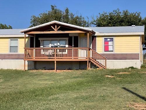 35 Rangeview Rd, Spur, TX, 79370-5720 | Card Image