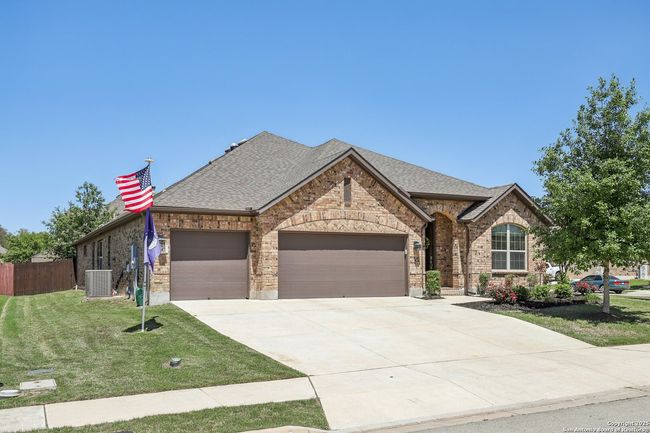 1047 Daylan Hts, House other with 4 bedrooms, 3 bathrooms and null parking in Schertz TX | Image 5