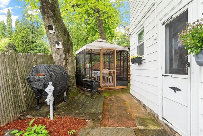 8 Manning Rd, House other with 3 bedrooms, 2 bathrooms and 1 parking in Lynn MA | Image 36