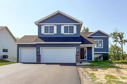 1503 Woods Rd Ne, Isanti, MN, 55040-4653 | Card Image