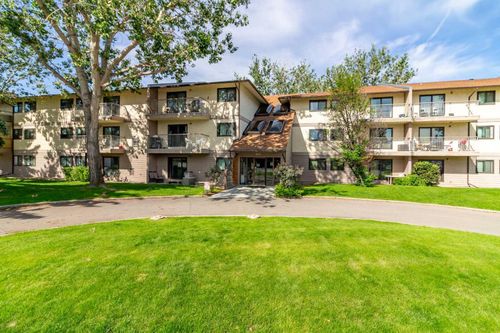 209-855 Columbia Blvd W, Lethbridge, AB, T1K5B8 | Card Image