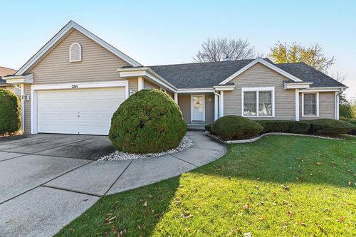 2741 Brighton Drive, WAUKESHA, WI, 53188 | Card Image