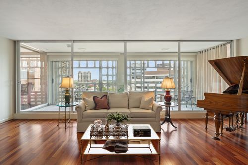 12e-3525 Turtle Creek Blvd, Dallas, TX, 75219-5513 | Card Image