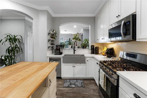 1367 Caminito Capistrano, Chula Vista, CA, 91913-3708 | Card Image
