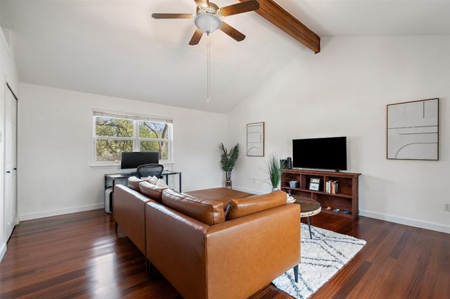 6523 Heron Dr, House other with 4 bedrooms, 3 bathrooms and 4 parking in Austin TX | Image 16